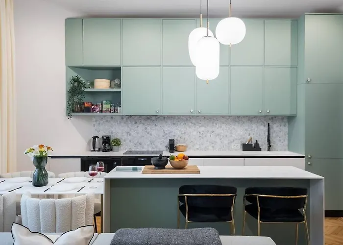 Stylish & Charming - Center Apartment Bucharest