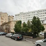 Stylish & Charming - Center Apartman
