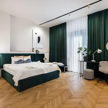 Stylish & Charming - Center Апартаменты
