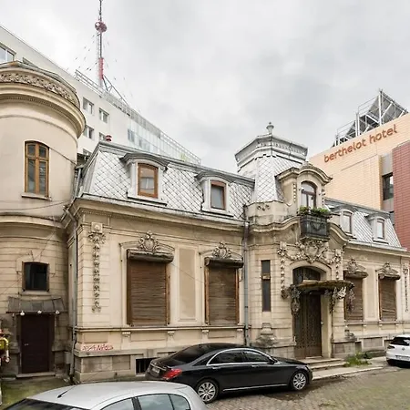 Appartamento Stylish & Charming - Center