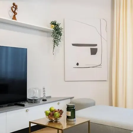 Stylish & Charming - Center * Bucharest