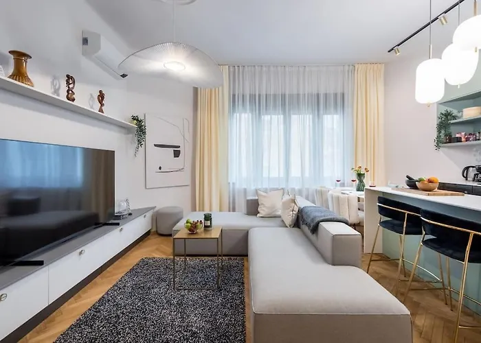Stylish & Charming - Center Apartmán Bukurešť